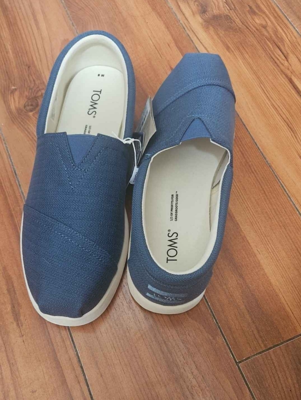 *NEW* Men's TOMS Alp Fwd Slip On Size 8
